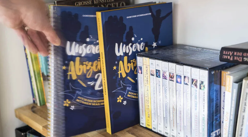 Abizeitung drucken lassen: Papier, Bindung und Druckdaten richtig entscheiden